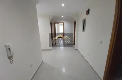 Apartment - 2 Bedrooms - 2 Bathrooms for rent in Old Salata - Salata - Doha