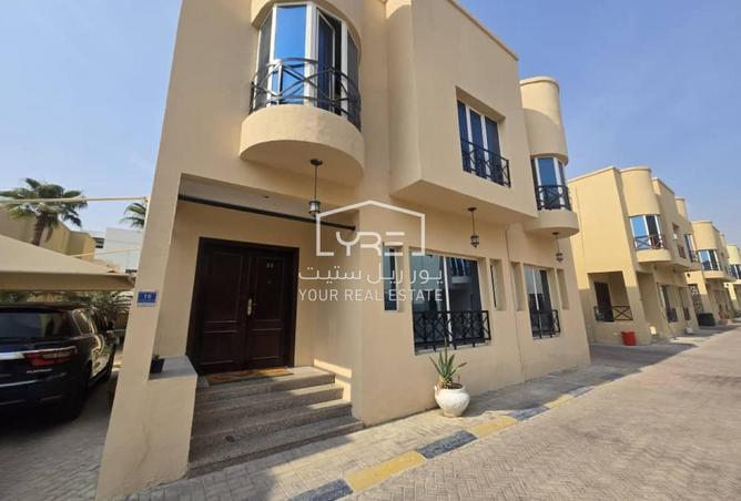 979848 - Property Main Image