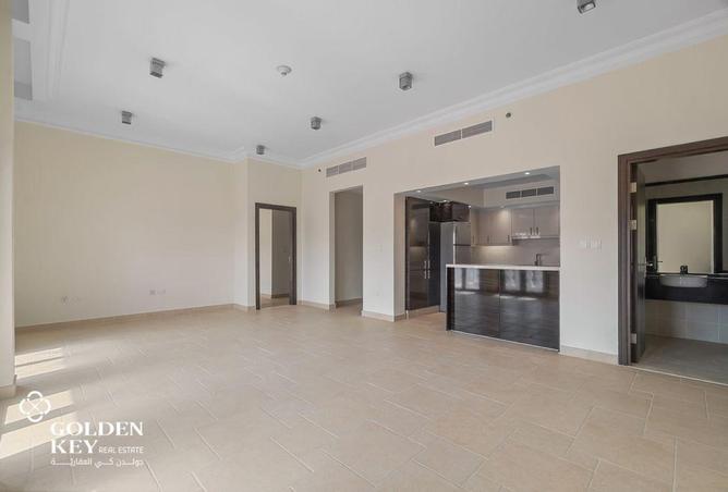 978365 - Property Image 3