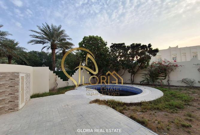 982636 - Property Image 3