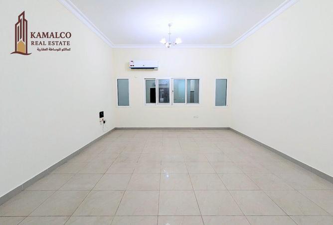 955705 - Property Main Image