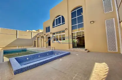 فيلا - 4 غرف نوم - 4 حمامات للايجار في مريخ - المريخ - الدوحة
