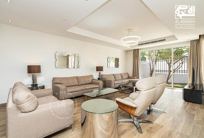 981994 - Property Image 3