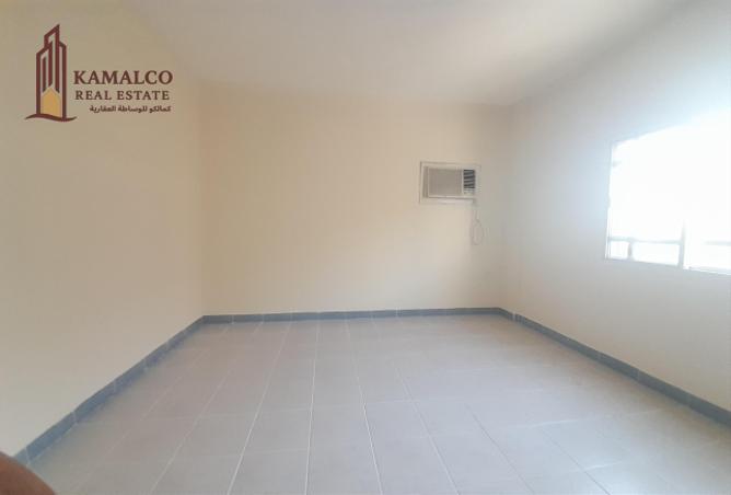 928585 - Property Image 3