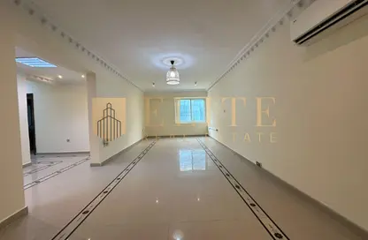 Apartment - 3 Bedrooms - 3 Bathrooms for rent in Old Airport Residential Apartments - Old Airport Road - Doha