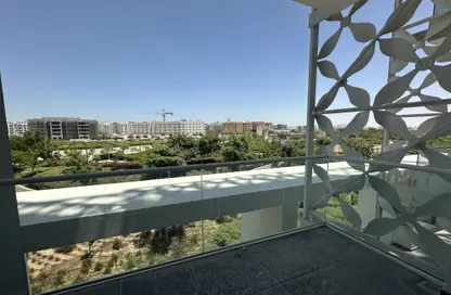 Apartment - 1 Bedroom - 2 Bathrooms for sale in Yasmeen City - Lusail