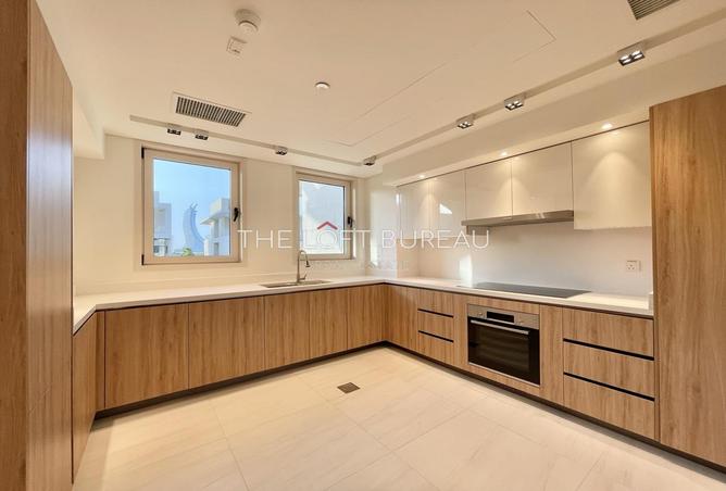 935512 - Property Image 3