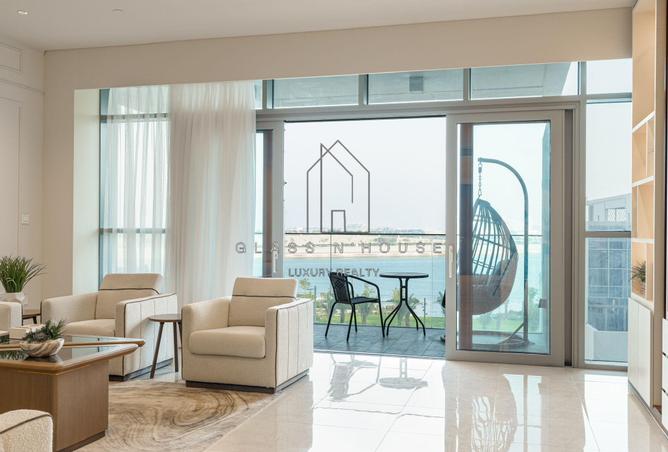 Apartment - 3 Bedrooms - 5 Bathrooms for rent in Waterfront Residential - The Waterfront - Lusail