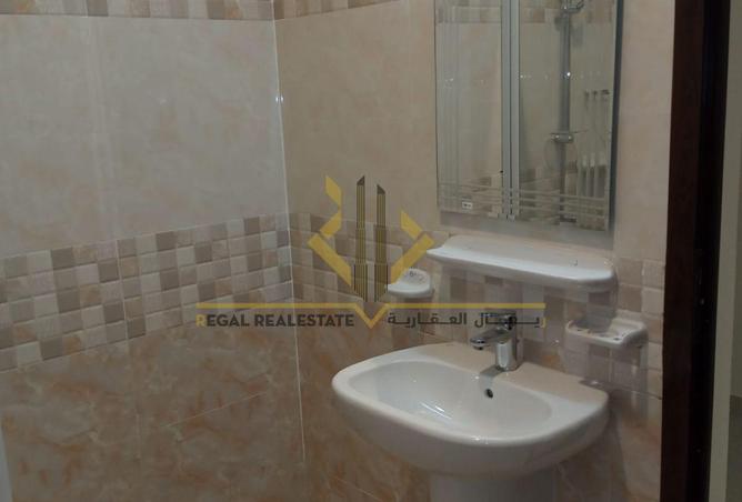 951259 - Property Image 3