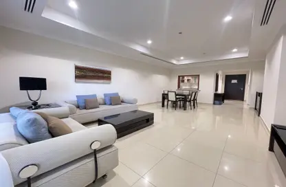 Apartment - 1 Bedroom - 2 Bathrooms for rent in East Porto Drive - Porto Arabia - The Pearl Island - Doha