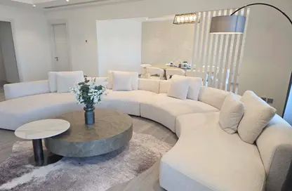 Apartment - 2 Bedrooms - 3 Bathrooms for rent in Porto Arabia - The Pearl Island - Doha