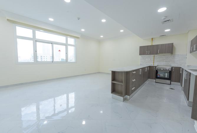 937889 - Property Image 2