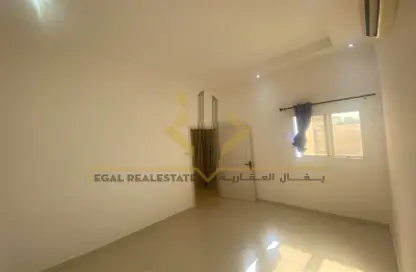 Apartment - 1 Bedroom - 1 Bathroom for rent in Al Duhail - Al Duhail - Doha