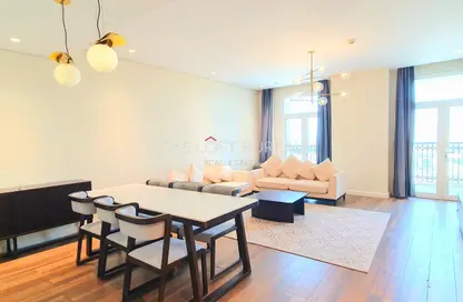 Apartment - 3 Bedrooms - 4 Bathrooms for rent in Floresta Gardens - Floresta Gardens - The Pearl Island - Doha
