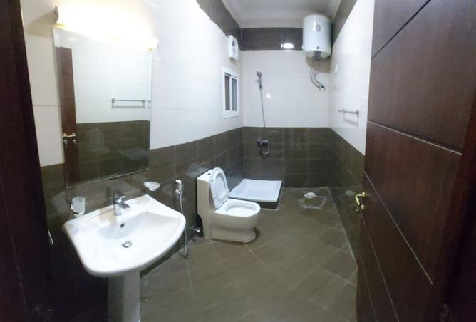 992435 - Property Image 2