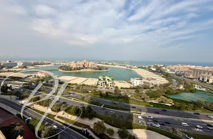 Apartment - 2 Bedrooms - 3 Bathrooms for rent in Tower 18 - Porto Arabia - The Pearl Island - Doha