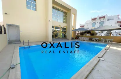 فيلا - 3 غرف نوم - 4 حمامات للايجار في بوابة عين خالد - عين خالد - الدوحة