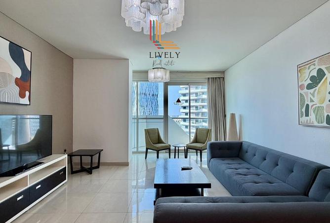 985912 - Property Image 3