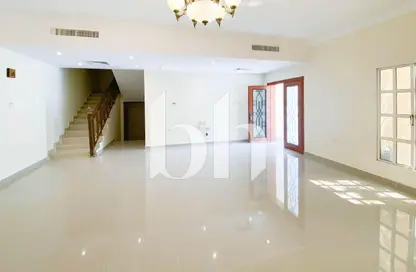 Villa - 4 Bedrooms - 5 Bathrooms for rent in Ain Khaled Villas - Ain Khaled - Doha
