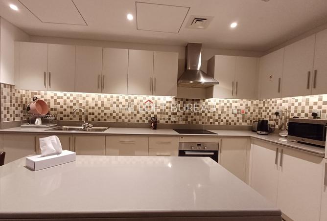 877156 - Property Image 2