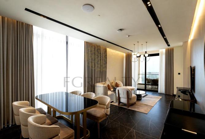 930269 - Property Image 2