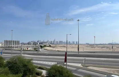 شقة - 2 غرف نوم - 3 حمامات للايجار في عرض البوليفارد - مدينة الياسمين - الوسيل