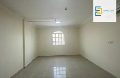 شقة - 2 غرف نوم - 2 حمامات للايجار في شمال مويثر - منطقة مويثر - الدوحة