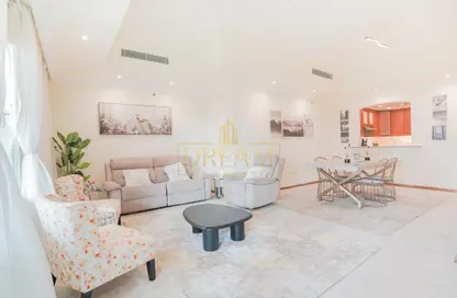 Apartment - 1 Bedroom - 1 Bathroom for rent in Porto Arabia - The Pearl Island - Doha