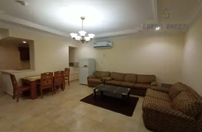 صورة لـ غرفة المعيشة / غرفة الطعام شقة - غرفة نوم - 2 حمامات للايجار في نجمة - الدوحة ، صورة رقم 1