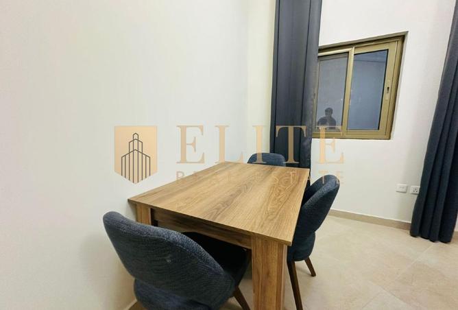 995886 - Property Image 2