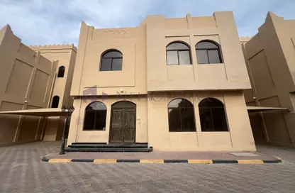 فيلا - 5 غرف نوم - 4 حمامات للبيع في أم العمد - أم العمد - الشمال