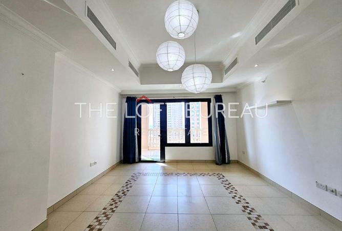 928363 - Property Image 2