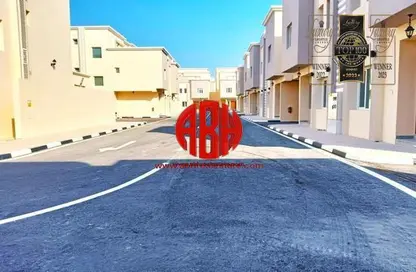 فيلا - 7 غرف نوم - 7 حمامات للايجار في شارع المرخية - المرخية - الدوحة