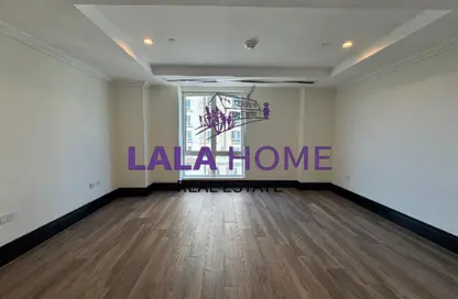 شقة - 1 حمام للايجار في فيفا غرب - فيفا بحرية - جزيرة اللؤلؤة - الدوحة