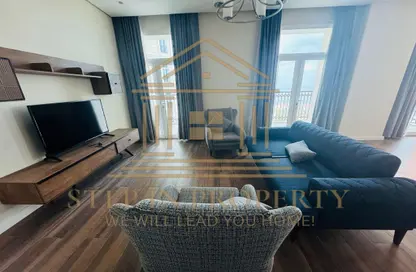 شقة - 2 غرف نوم - 4 حمامات للايجار في حدائق فلورستا - حدائق فلورستا - جزيرة اللؤلؤة - الدوحة