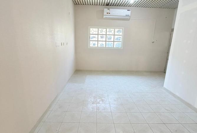 978202 - Property Main Image