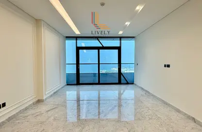 Apartment - 2 Bedrooms - 4 Bathrooms for rent in Marina Tower 02 - Marina District - Lusail