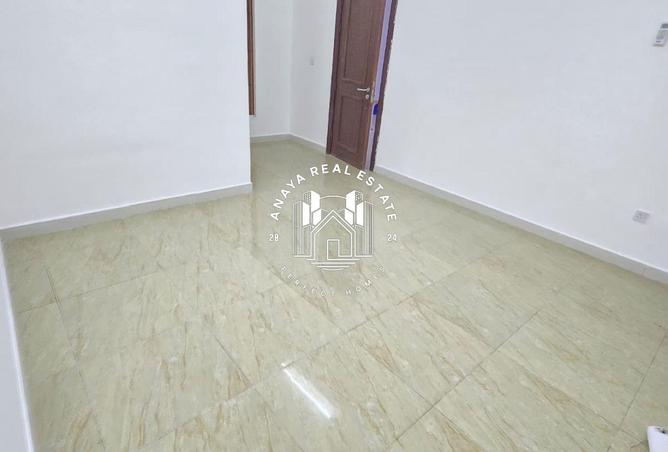 960876 - Property Image 3