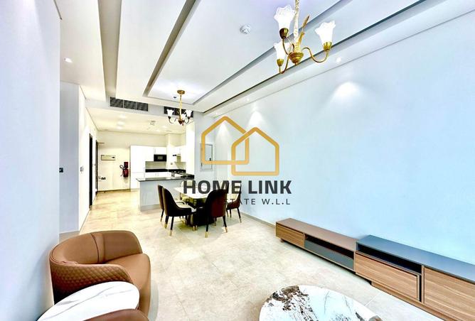 905582 - Property Image 3