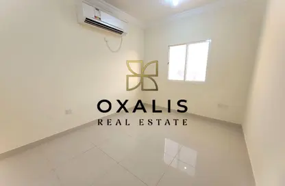 Apartment - 2 Bedrooms - 2 Bathrooms for rent in Al Sadd Road - Al Sadd - Doha