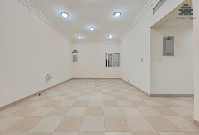 913616 - Property Main Image