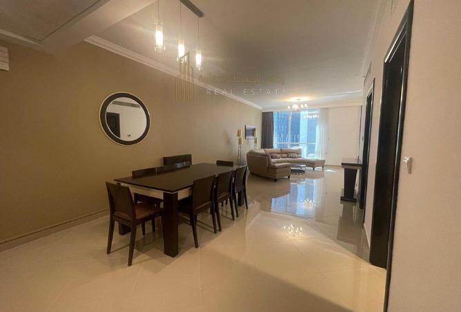 982443 - Property Image 2