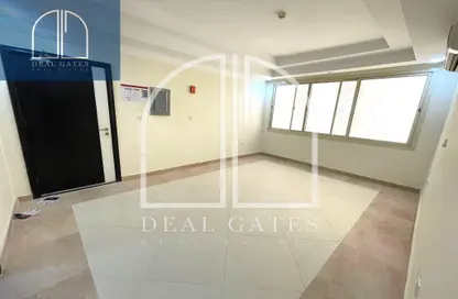 Apartment - 2 Bedrooms - 3 Bathrooms for rent in Al Sadd Road - Al Sadd - Doha