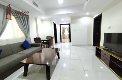 Apartment - 1 Bedroom - 2 Bathrooms for rent in Umm Ghwailina Comm - Umm Ghuwalina - Umm Ghuwailina - Doha