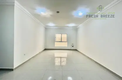 شقة - 2 غرف نوم - 2 حمامات للايجار في المنصورة - الدوحة