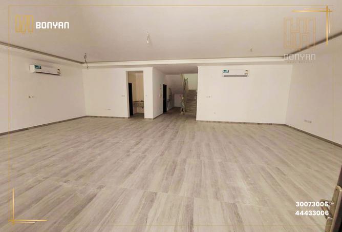 935715 - Property Image 2