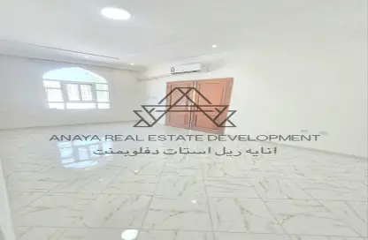 شقة - غرفة نوم - 1 حمام للايجار في الدفنة - الدفينة - الدوحة