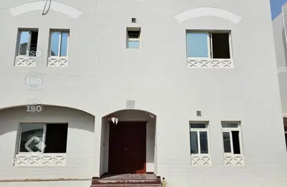 مجمع سكني - 5 غرف نوم - 5 حمامات للايجار في شارع الوعب - الوعب - الدوحة