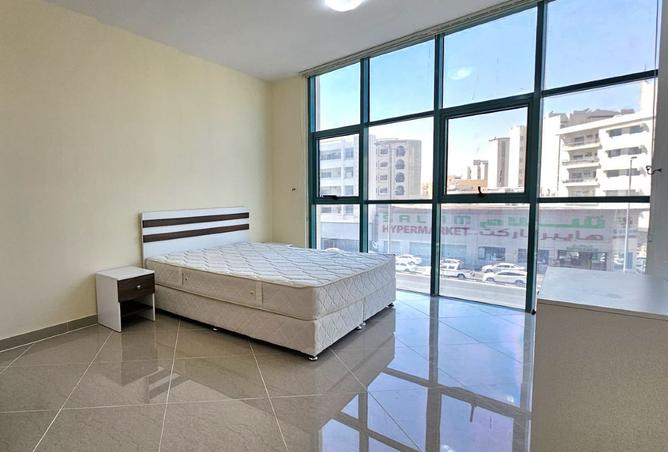 979191 - Property Image 2