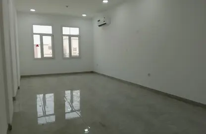 Apartment - 2 Bedrooms - 2 Bathrooms for rent in Al Rabiah Garden - Al Aziziyah - Al Aziziyah - Doha Apartment - 2 Bedrooms - 2 Bathrooms for rent in Al Rabiah Garden - Al Aziziyah - Al Aziziyah - Doha